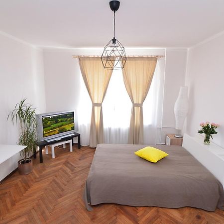 Beatrises Apartamenti Daire Riga Dış mekan fotoğraf